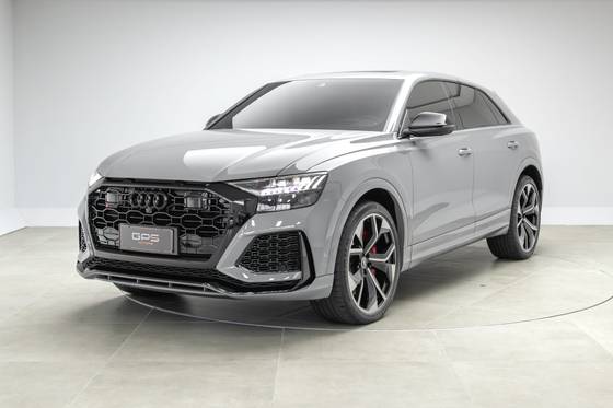 AUDI RS Q8 4.0 V8 TWINTURBO MHEV TIPTRONIC